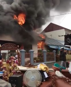 Dua Rumah Di Bukittinggi Ludes Dilahap Jago Merah